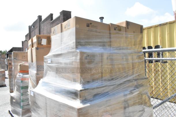 16 new scratch and dent boxes of 46120F300NPLS Pulp Plus 20 oz containers, wrapped on pallets. Sabert branding visible.