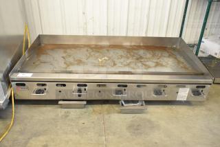 Brand new scratch and dent Wolf AGM60-101 stainless steel flat top griddle, natural gas powered, 135,000 BTU.