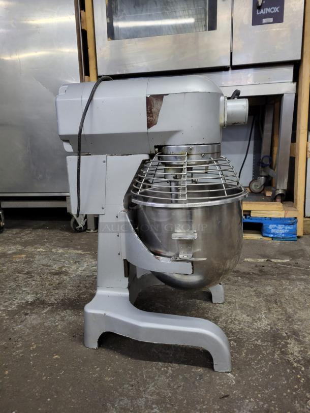 Omcan 20 qt Planetary Mixer sp200a - Bench Model, 1 1/2 hp, 110v (20441) - Image 2 of 5