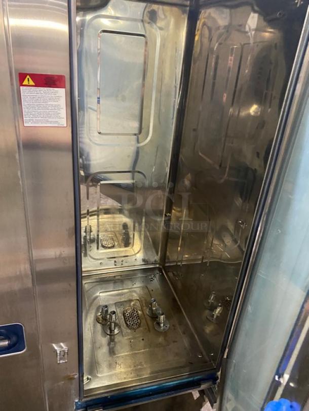 Alto-Shaam! 2014! Late Model! Combitherm Proformance Series Commercial Stainless Steel Natural Gas Powered Roll-In Combi Oven! With Programmable Touchscreen Control! Model: CTP20-20G SN: 1486492-000! 120V 1 Phase! - Image 5 of 9