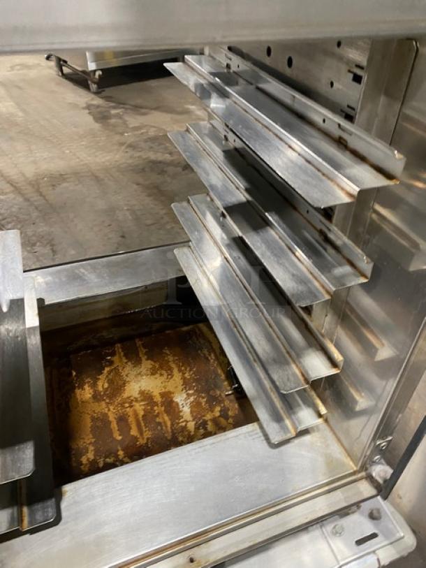 Winston Industries Cvap-4000A Series Commercial Stainless Steel Electric Powered Half Door Single Section Heated Holding Cabinet! With Pass-Through Doors! With Built In Pan Holding Racks! Model: HA4522GE SN: 20010705-086! 120V 1 Phase! On Casters! - Image 6 of 9