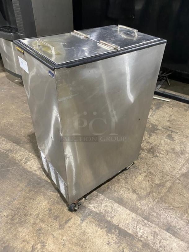 Silver King Commercial Stainless Steel Mobile Ice Cream/Frozen Yogurt Dipping Cabinet! With Dual Flip-Top Lid! On Casters! - Image 4 of 8