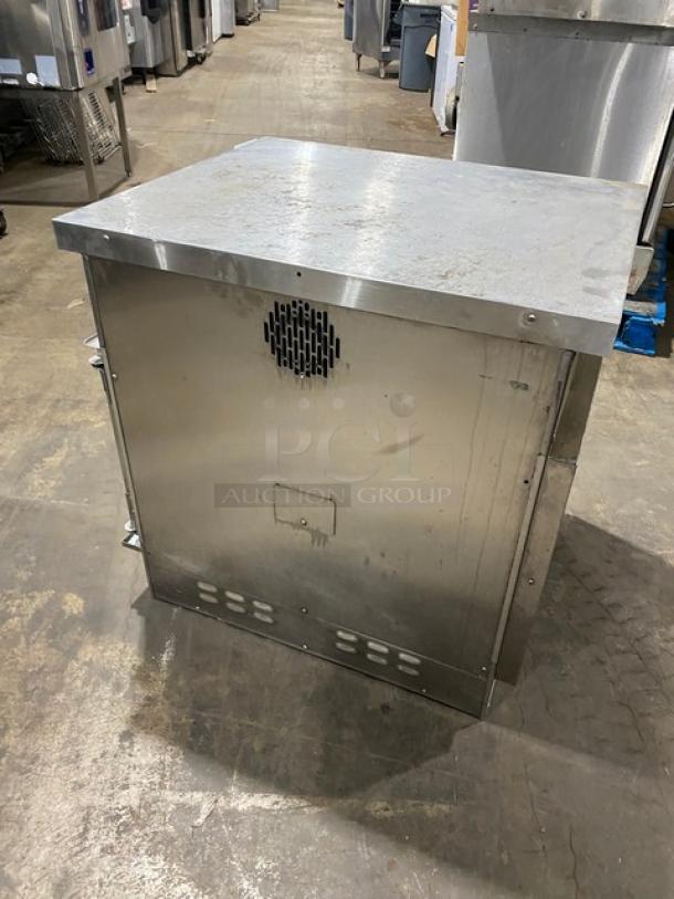 Winston Industries! 2015! Late Model! Cvap Silver Edition Commercial Stainless Steel Electric Powered Half Size Undercounter Cook-N-Hold Oven! Model: CAC507GR SN: 20150728-0043! 208V 1 Phase! On Casters! - Image 4 of 8