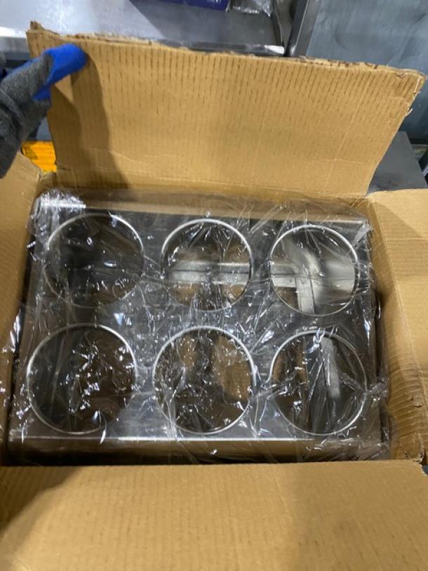 BRAND NEW! Royal Industries Commercial Stainless Steel Slanted Countertop 6-Compartment Flatware/Utensil Dispenser Organizer! Model: ROY SLV DSP 6! - Image 2 of 6