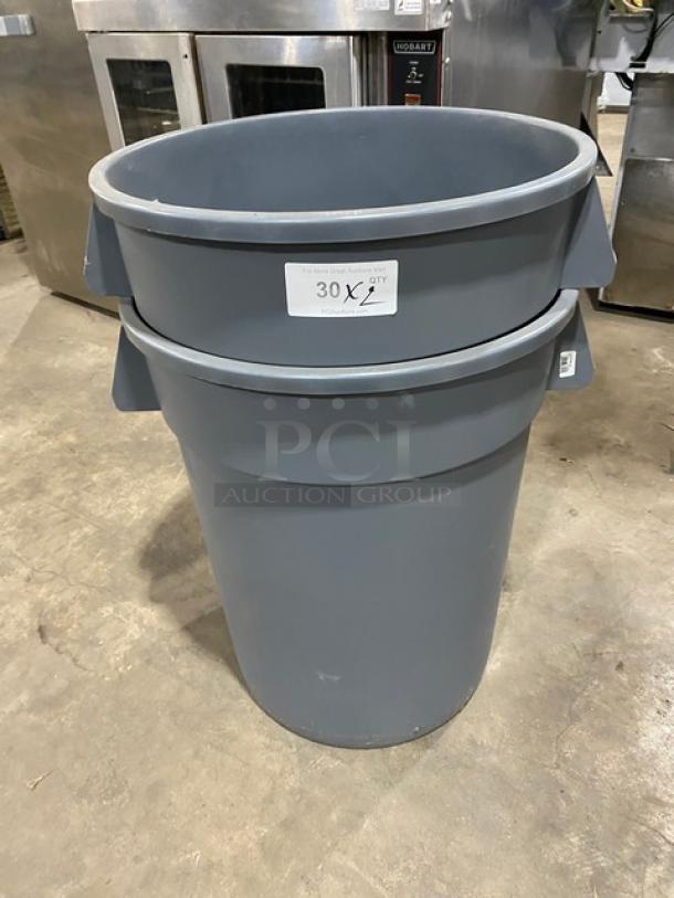NEW! Carlisle Bronco Series Commercial Gray 32 Gal. Round Trash/Waste Can! Model: 34103223! 2X Your Bid! - Image 1 of 6