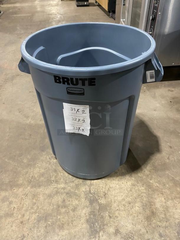 NEW! Rubbermaid BRUTE Series Commercial Gray 32 Gal. Round Trash/Waste Can! Model: FG263200GRAY! 2X Your Bid! - Image 1 of 7