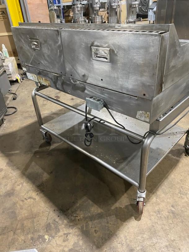 WoodStone Commercial Stainless Steel Natural Gas Powered Countertop Plancha Flat Griddle! With Back & Side Splash! With Single Undershelf Equipment Cart! On Casters! - Image 4 of 10