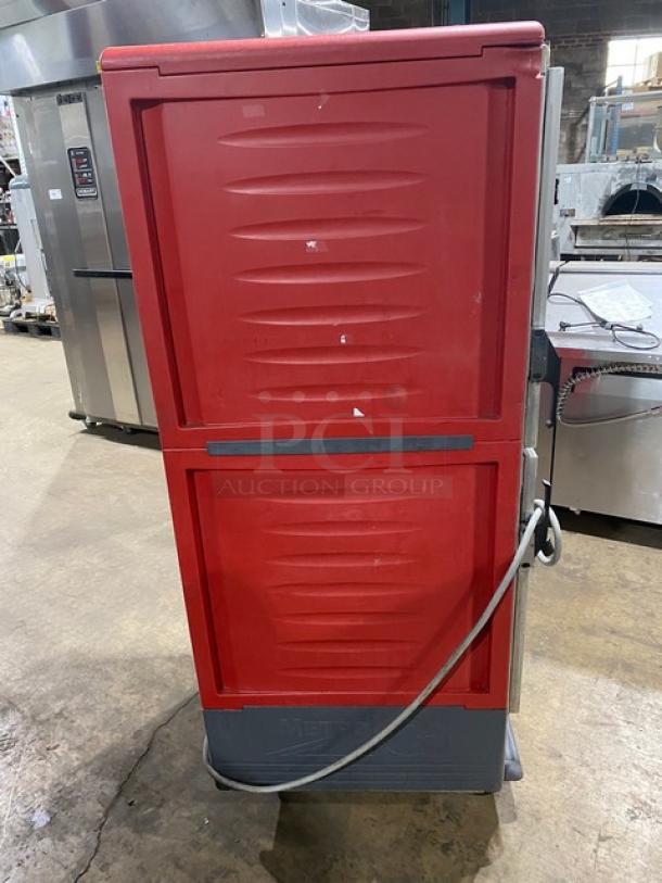 Metro C5 3-Series Commercial Red Half Door Single Compartment Insulated Heated Holding/Warming Cabinet! Model: C539-H-DD8890-U! 120V! On Casters! - Image 2 of 8