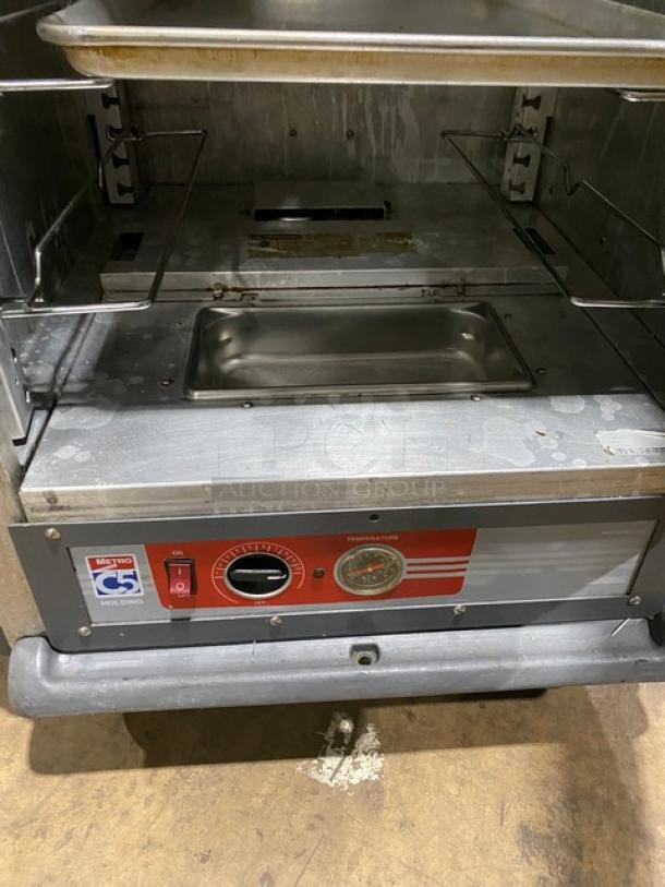 Metro C5 3-Series Commercial Red Half Door Single Compartment Insulated Heated Holding/Warming Cabinet! Model: C539-H-DD8890-U! 120V! On Casters! - Image 7 of 8