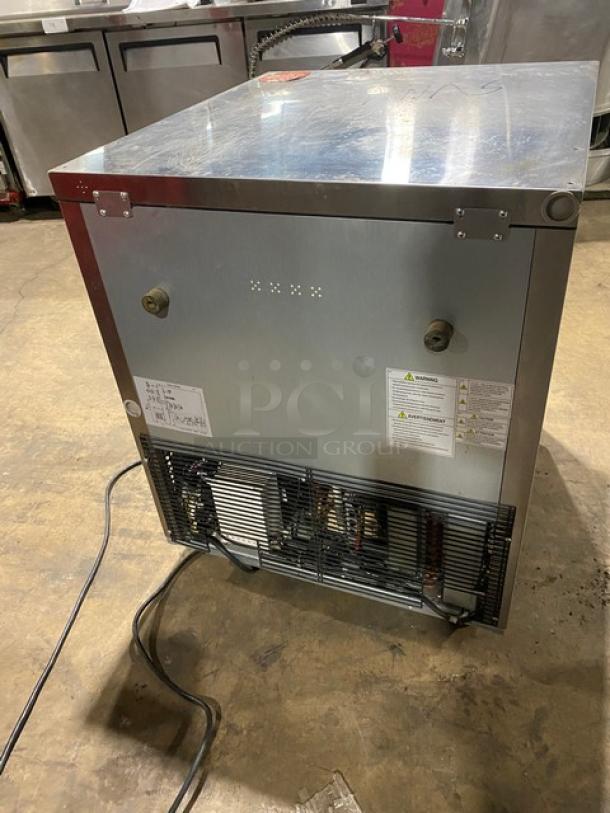 Turbo Air M3 Series Commercial Stainless Steel Solid Single Door Undercounter Freezer! With Poly Coated Wire Racks! Model: MUF-28-N-711S SN: H2MU2F0DX031! 115V! On Casters! - Image 4 of 7