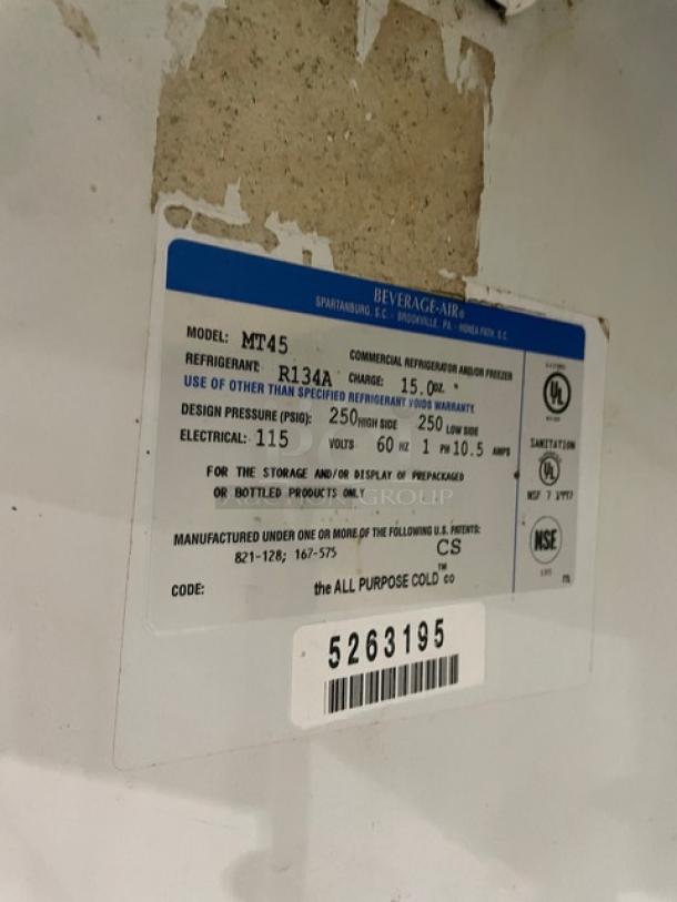 Beverage-Air Commercial White Double Glass Sliding Door Reach In Merchandiser Refrigerator! With Poly Coated Wire Rack! Model: MT45 SN: 5263195! 115V 1 Phase! - Image 7 of 8