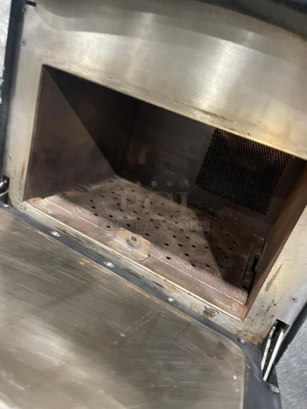 TurboChef! 2021! Late Model! Chipotle Style Commercial Black Electric Powered Countertop Cook Press Edition Ventless Rapid Cook Turbo Oven! With Crank Bar! Model: NGO SN: NGOTD43912! 208/240V 1 Phase! On Legs! - Image 6 of 9