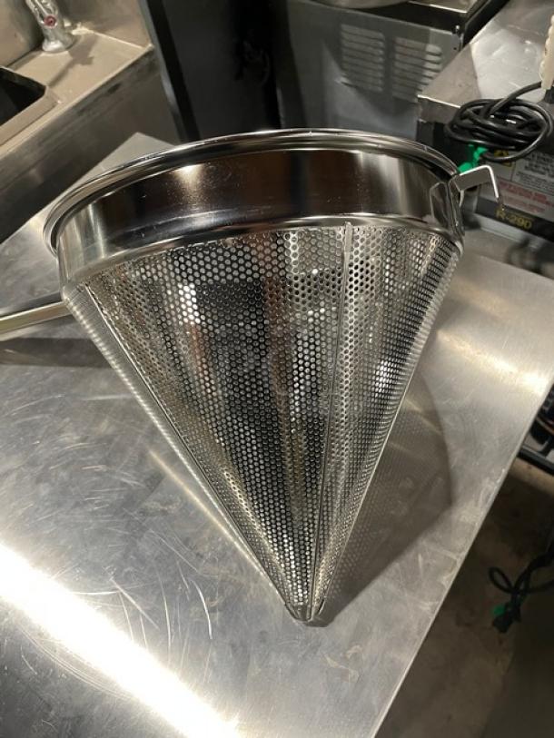 NEW! Update International Commercial Stainless Steel 12" Round Coarse Mesh China Cap Strainer! Model: CC-12C! 3X Your Bid! - Image 3 of 5