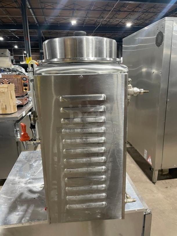 Curtis Commercial Stainless Steel Electric Powered Countertop Twin Automatic 3 Gal. Coffee Urn! With Hot Water Dispenser! Model: RU-300! On Legs! - Image 4 of 8