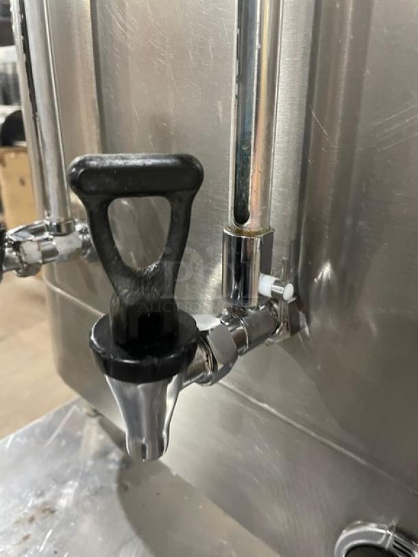 Curtis Commercial Stainless Steel Electric Powered Countertop Twin Automatic 3 Gal. Coffee Urn! With Hot Water Dispenser! Model: RU-300! On Legs! - Image 6 of 8