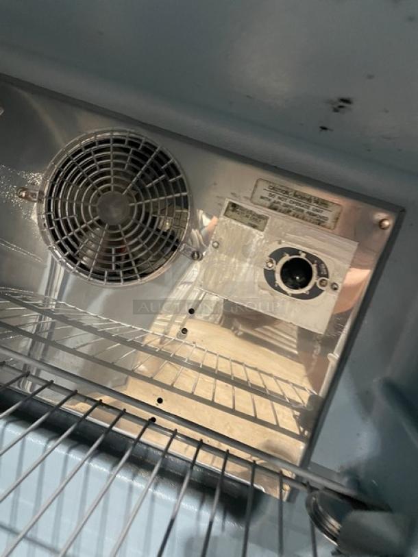 Delfield Commercial Stainless Steel Single Door Undercounter Refrigerator! Energy Star Certified! With Poly Coated Wire Rack! Model: 406CA-DHL-DD1 SN: 1205152000789! 115V 1 Phase! On Casters! - Image 6 of 8