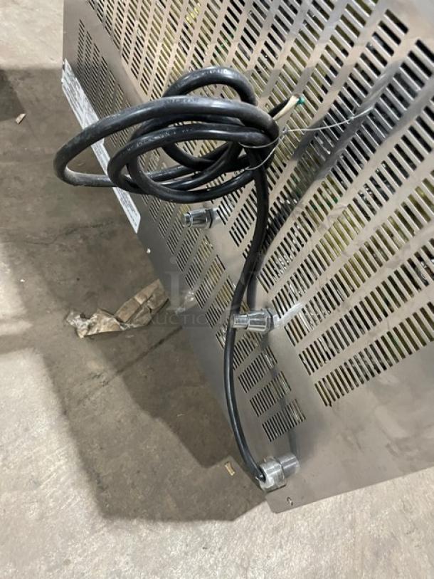 Carter Hoffmann Crisp N' Hold Series Commercial Stainless Steel Electric Powered Countertop Fry Warming Dump Station! Model: CNH28! 208V 1 Phase! On Legs! - Image 7 of 7
