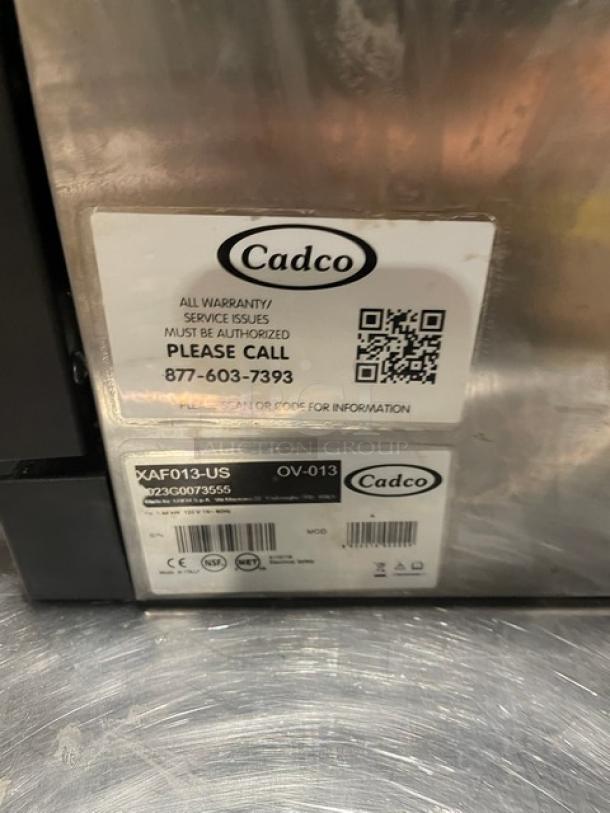Cadco Lisa Series Commercial Stainless Steel Electric Powered Countertop 3-Pan Medium-Duty Convection Oven! Model: OV-013 SN: 2023G0073555! 120V! - Image 5 of 8