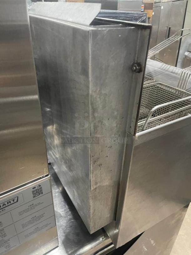 Commercial Stainless Steel Natural Gas Powered Countertop Deep Fat Fryer! With Back Splash! With Fry Baskets! On Legs! - Image 4 of 8