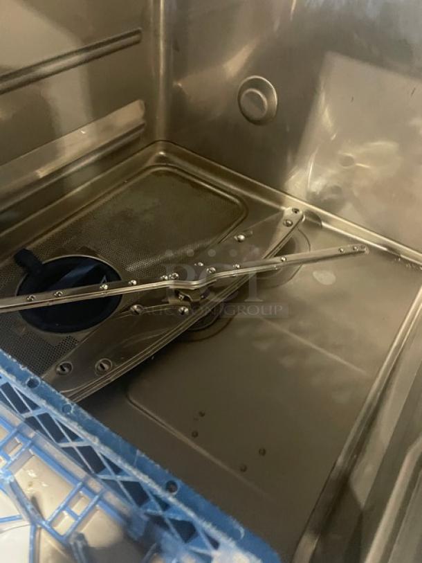 Hobart Lxn Series Commercial Stainless Steel Electric Powered Undercounter High Temperature Dishwasher! Energy Star Certified! Model: LXNH SN: 231265563! 120/208-240V 1 Phase! - Image 6 of 9