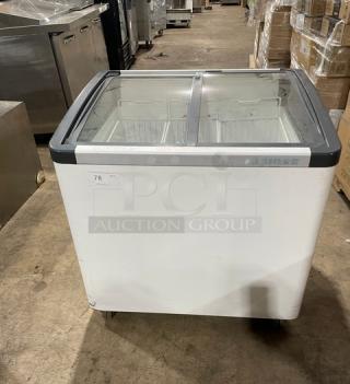 Liebherr Commercial White Curved Double Glass Sliding-Top Ice Cream/Frozen Yogurt Merchandiser Display Chest Freezer! With Poly Coated Wire Baskets! Model: EFI2053 SN: 60.461.459.7! 115V! On Casters! - Item #1194941