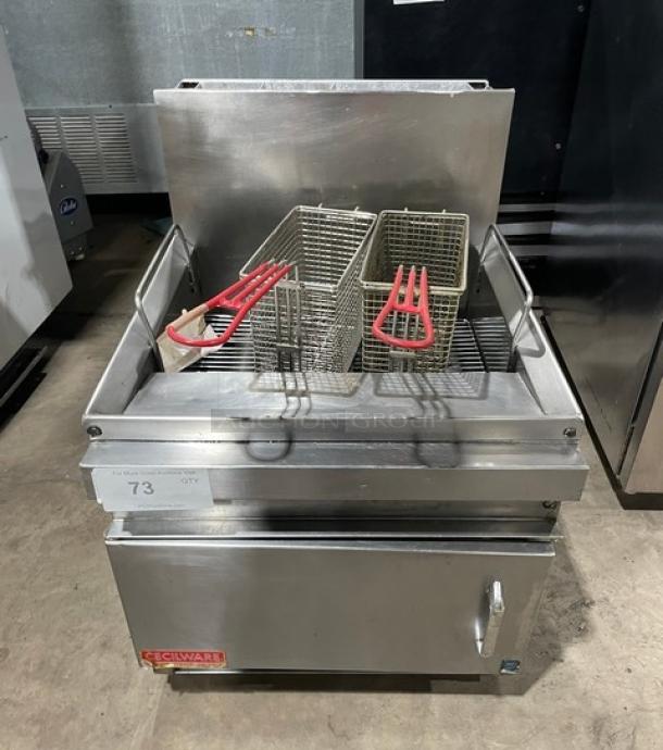Cecilware Commercial Stainless Steel Natural Gas Powered Countertop Deep Fat Fryer! With Back Splash! With Frying Baskets! SN: 054821! On Legs! - Image 1 of 9