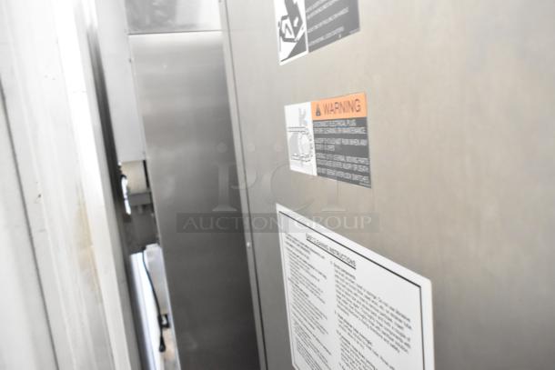 Fresh N Squeeze Stainless Steel Commercial Floor Style Citrus Juicer. - Image 9 of 14