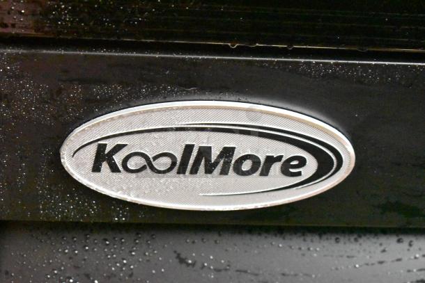 BRAND NEW SCRATCH AND DENT! 2024 KoolMore MDR-2GD-45C Metal Commercial 2 Door Reach in Cooler Merchandiser w/ Poly Coated Racks. 115 Volts, 1 Phase. - Image 3 of 7