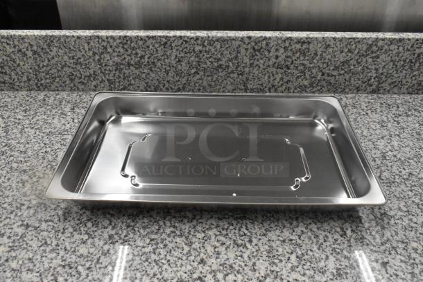 6 BRAND NEW SCRATCH AND DENT! Stainless Steel Drop In Chafer Bins w/ 6 Lids and Box of 6 Folding Chafer Frames. 6 Times Your Bid! - Image 7 of 10