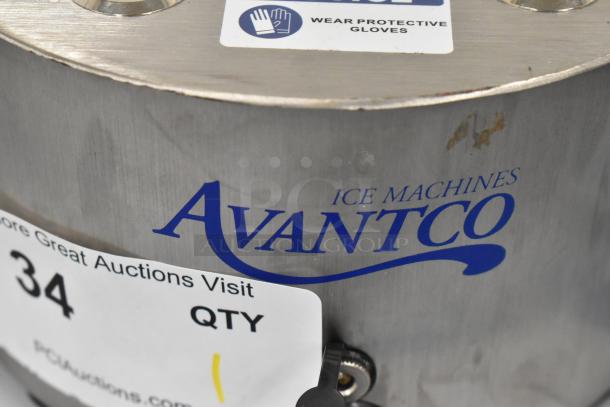BRAND NEW SCRATCH AND DENT! Avantco 194CDIM18 CDIM-18 Mini Countertop Dry Ice Machine. 120 Volts, 1 Phase. - Image 4 of 7