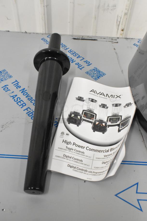 BRAND NEW 2021 Avantco 928BL2T64 Commercial Blender, 2 hp, 64 oz. Tritan™ Container, toggle control, 120V. Manual included.