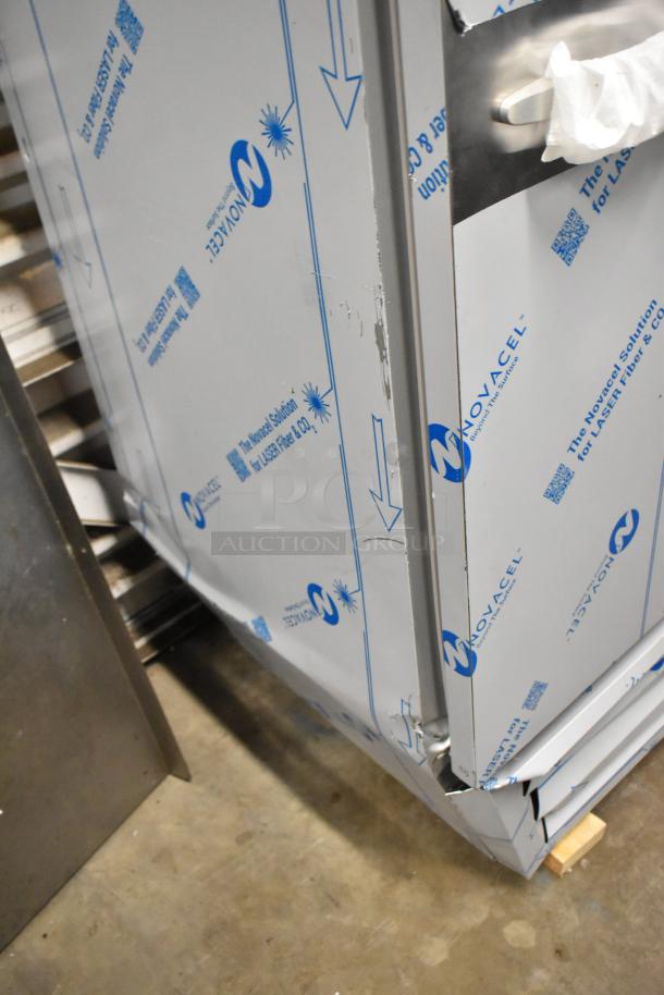 BRAND NEW SCRATCH AND DENT! Beverage Air RB19HC-1S Stainless Steel Commercial Single Door Reach In Cooler w/ Poly Coated Racks. 115 Volts, 1 Phase. - Image 5 of 8