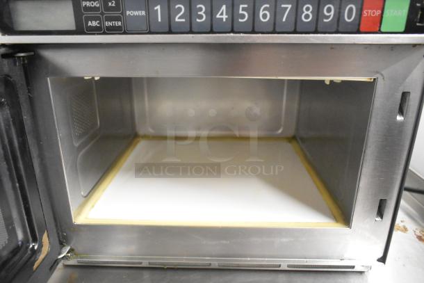 2021 Templeton TEMPCO1800W Stainless Steel Commercial Countertop Microwave Oven. 208-240 Volts, 1 Phase. - Image 6 of 8