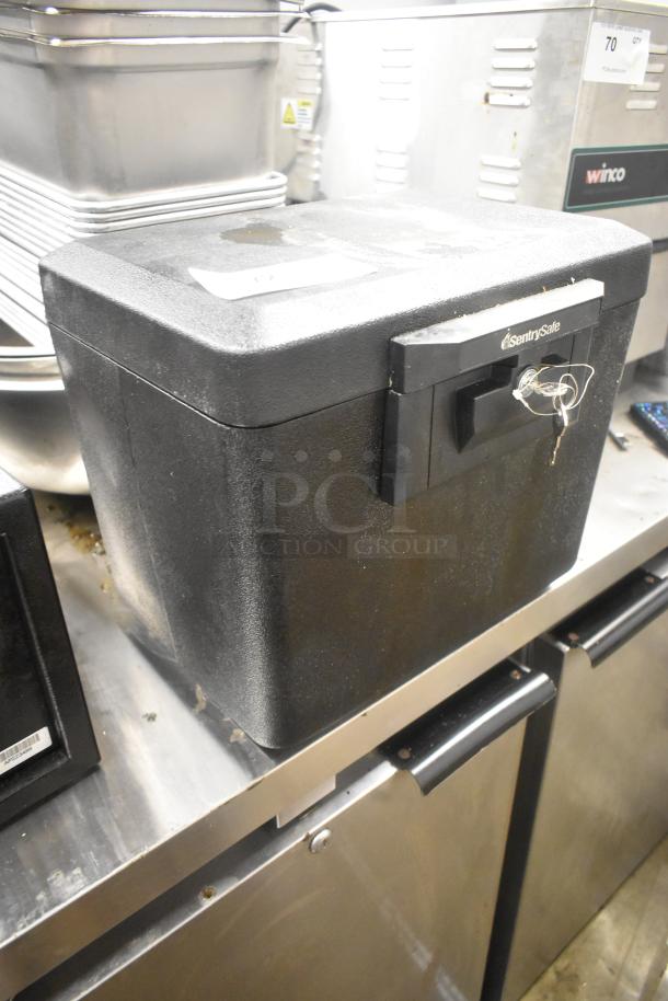 SentrySafe Black Single Compartment Safe. Comes w/ Key! - Image 2 of 6
