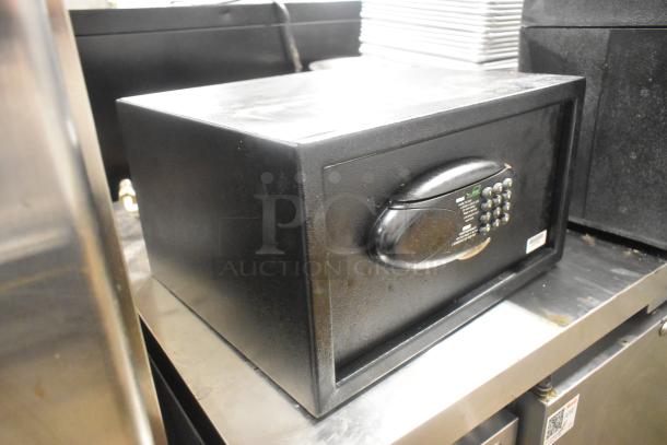 Amsec Black Single Compartment Safe. Does Not Come w/ Combination - Image 2 of 6