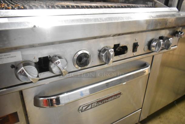 Southbend 436A-3C Stainless Steel Commercial Natural Gas Powered Charbroiler Grill w/ CONVECTION Oven. on Commercial Casters - Image 4 of 10