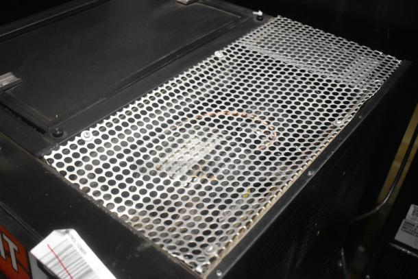 2017 True GDM-05-LD Metal Mini Cooler Merchandiser. 115 Volts, 1 Phase. - Image 3 of 7