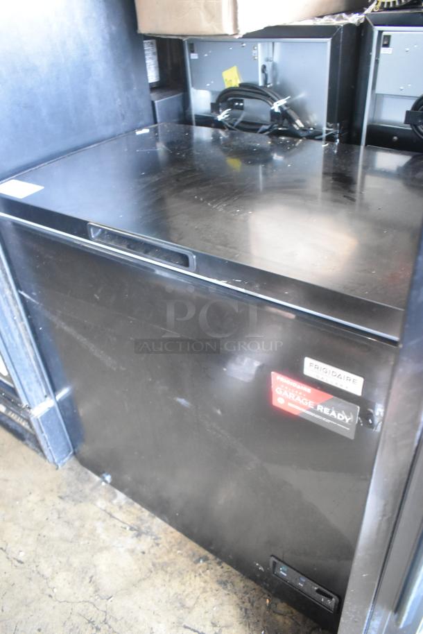 Frigidaire Gallery FGFRF7009-BLACK Chest Freezer w/ Hinge Lid. 115 Volts, 1 Phase. - Image 3 of 7