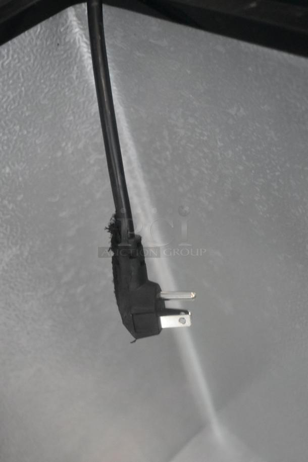 Frigidaire Gallery FGFRF7009-BLACK Chest Freezer w/ Hinge Lid. 115 Volts, 1 Phase. - Image 7 of 7