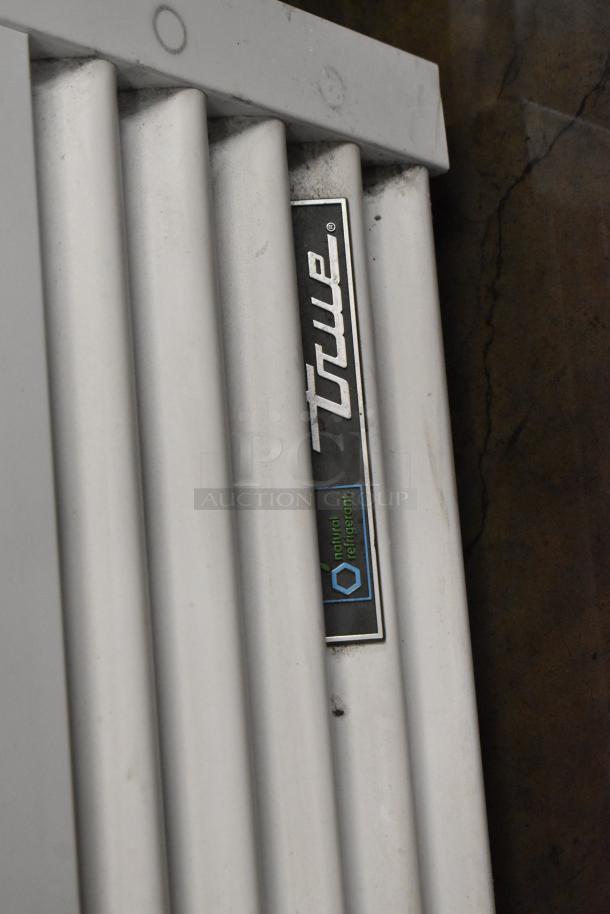 2020 True TSCI-600R-G-PH Metal Commercial Single Door Reach In Cooler Merchandiser w/ Poly Coated Racks. 115 Volts, 1 Phase. - Image 3 of 5