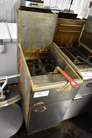 Pitco Frialator 40D Stainless Steel Commercial Floor Style Natural Gas Powered Deep Fat Fryer. 115,000 BTU. - Item #1193944