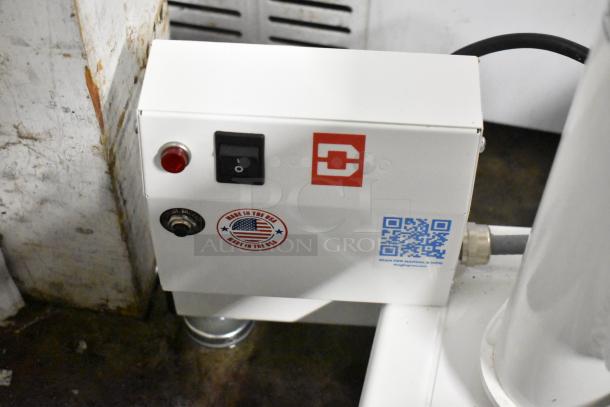 Dough Xpress DMS-18 Metal Commercial Countertop Dough Press. 120 Volts, 1 Phase. - Image 3 of 9