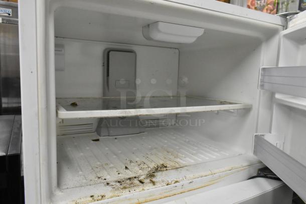 Whirlpool WRT511SZDW00 Cooler w/ Freezer. 115 Volts, 1 Phase. - Image 4 of 11