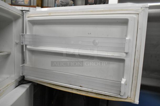 Whirlpool WRT511SZDW00 Cooler w/ Freezer. 115 Volts, 1 Phase. - Image 5 of 11