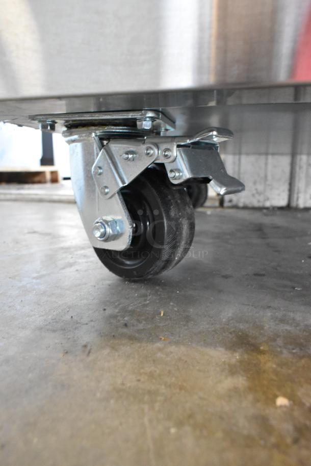 BRAND NEW SCRATCH AND DENT! 2024 KoolMore SY-247054 Stainless Steel Commercial 2 Drawer Chef Base on Commercial Casters. 115 Volts, 1 Phase. - Image 6 of 10