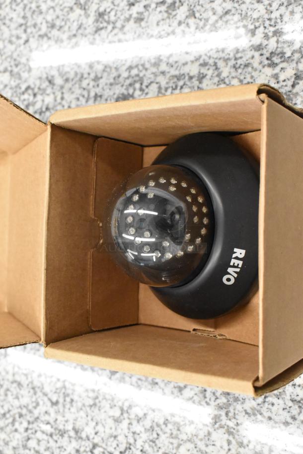 Revo RCDS30-3 700TVL Tinted Dome Camera - Image 3 of 8