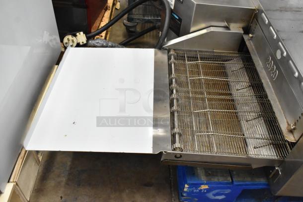 Turbochef HhC2020 Stainless Steel Commercial Countertop Electric Powered Rapid Cook Conveyor Pizza Oven. 208/240 Volts, 3 Phase. - Image 5 of 11
