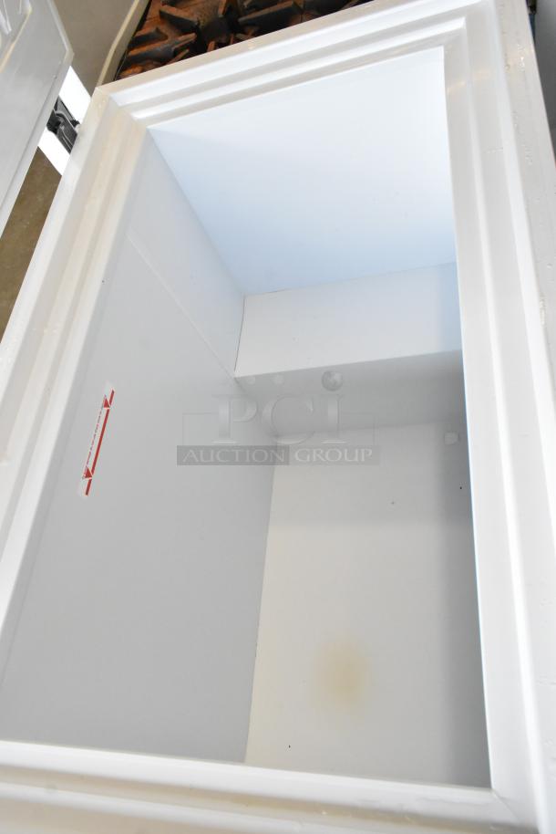 Excellence E8020055 Metal Chest Freezer. 115 Volts 1 Phase. - Image 3 of 7