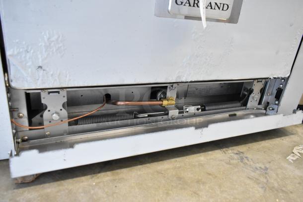 BRAND NEW SCRATCH AND DENT! 2025 Garland G36-6R Stainless Steel Commercial Natural Gas Powered 6 Burner 36" Range with Standard Oven - 236,000 BTU - Image 8 of 9