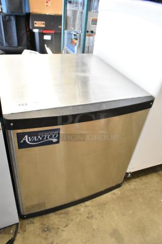 BRAND NEW SCRATCH AND DENT! 2023 Avantco 194MCF322A Stainless Steel Modular Full Cube Ice Machine - 344 lb. 115 Volts, 1 Phase. - Item #1194008